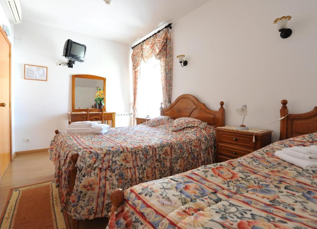 Hotel Aviz Figueira da Foz Room photo